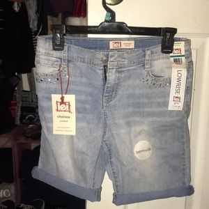 Chelsea Low-rise Bermuda Jean Shorts